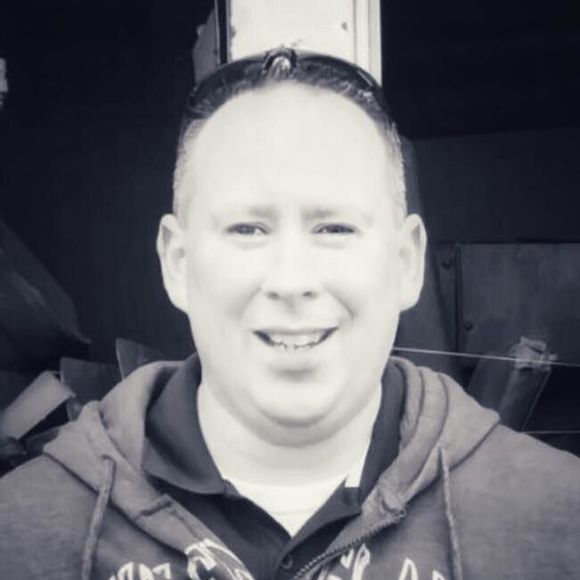 Meet your Posher, James - Picture 1 of 1